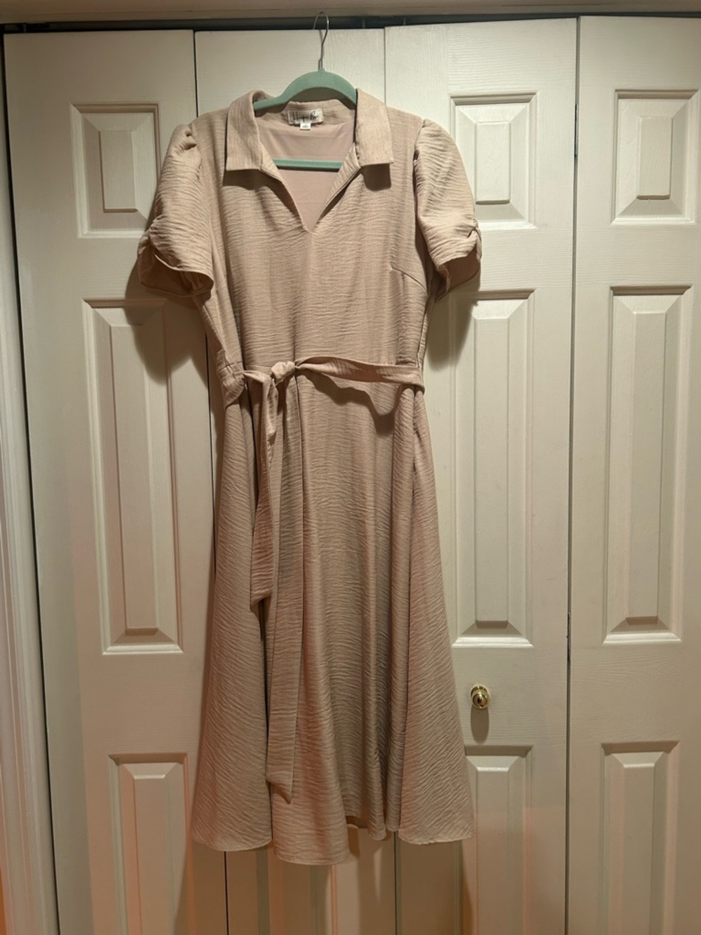 Harper Cream Textured Collared Midi Dress with Tie Belt
